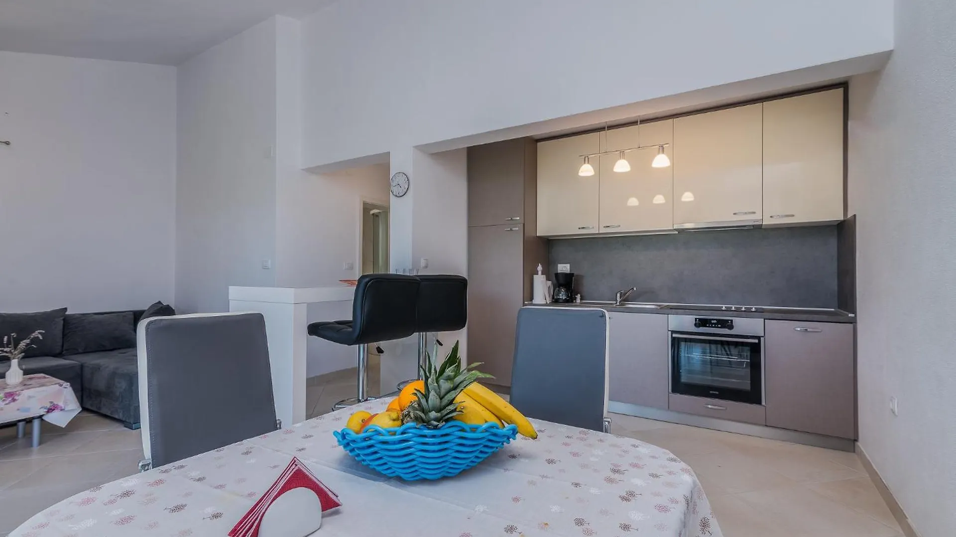 Apartments Ana Zupanje