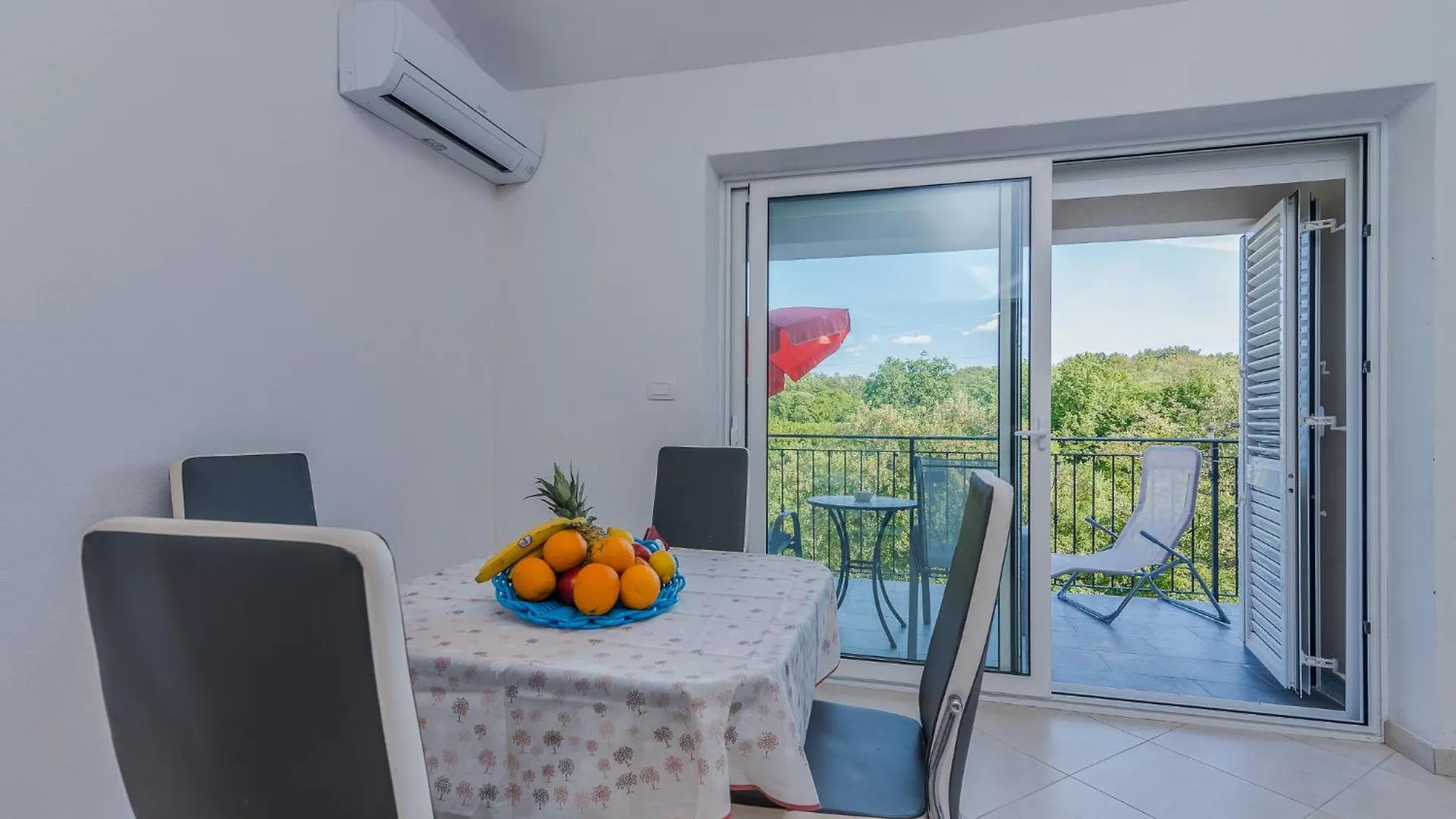 Apartments Ana Zupanje
